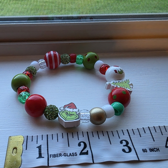 Ginch Christmas Charm Bracelet Multi Beads - Picture 4 of 5